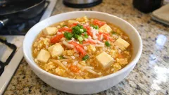 カニカマあんかけ豆腐—ゆるめのとろみで失敗しにくい、ふんわり卵仕立て