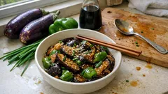 ご飯がすすむ、なす・ピーマン・ニラの甘辛炒め—照りよく仕上げるコツ